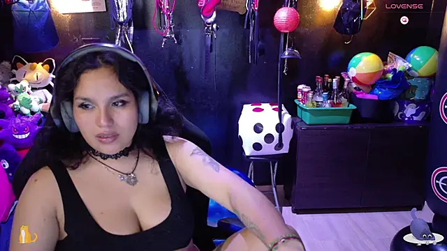 kureiji_hentaii webcam