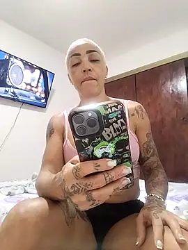 Alison_fitness webcam