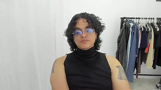 Diane_blossom webcam