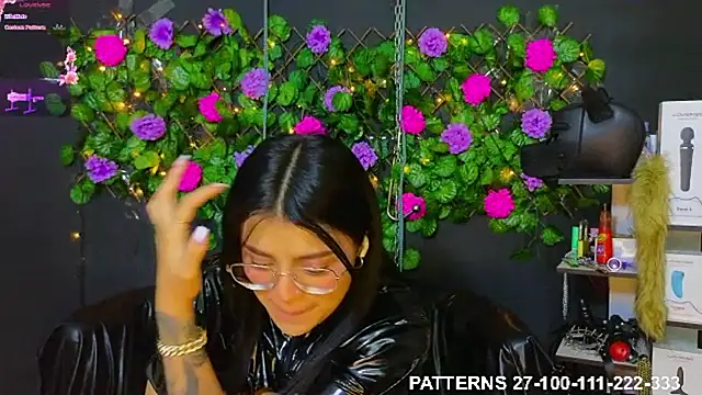 Sweett_Mollyy webcam