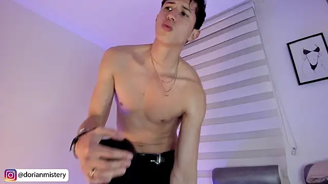 Dorianmistery2322_ webcam