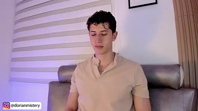 Dorianmistery2322_ webcam