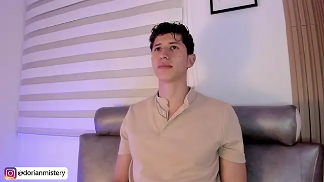 Dorianmistery2322_ webcam