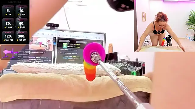 Paulina_Davis_ webcam