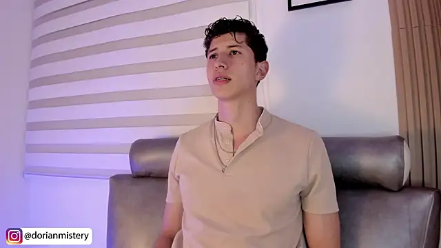 Dorianmistery2322_ webcam