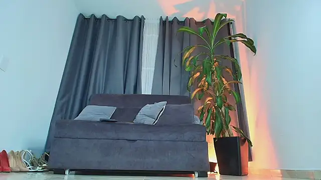 Aliciawonderxx webcam