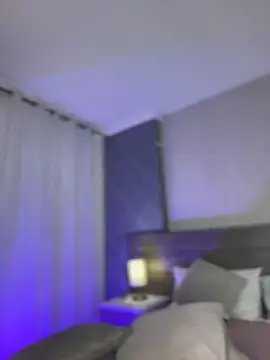 miilablake (F young) - PLUG ANAL