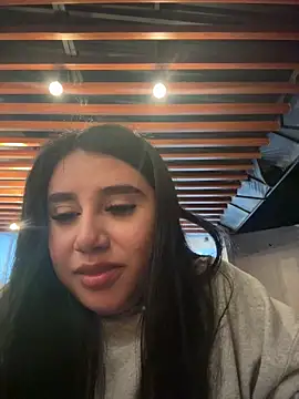 sophie_dreamss (F young) - Silence, people around#public#pussy