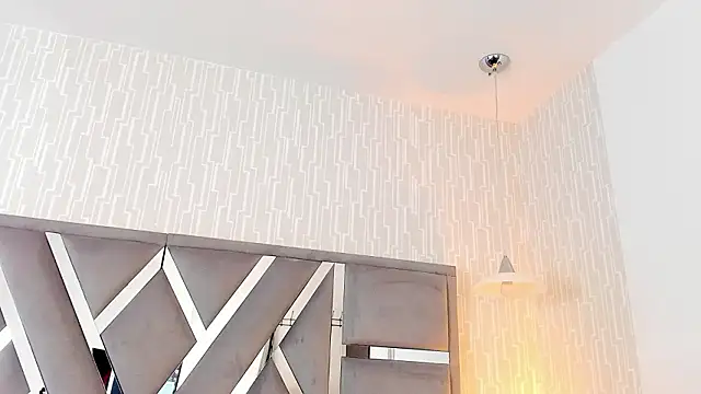 MonzerratBoyer webcam