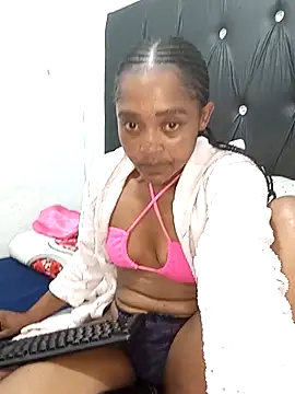 GoodinbedAfrican4 webcam