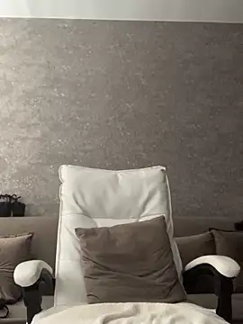 LillySquirtShot webcam