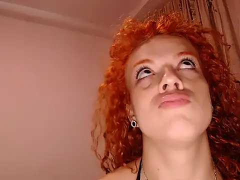 saara_johnson496 - Saara_johnson496's free webcam - UK Sex Cams