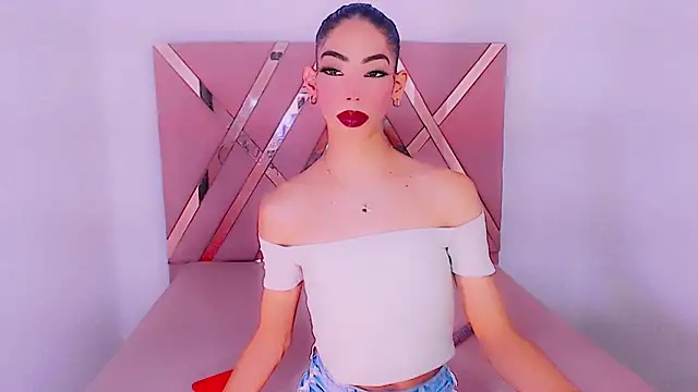 Luna_and_valery webcam