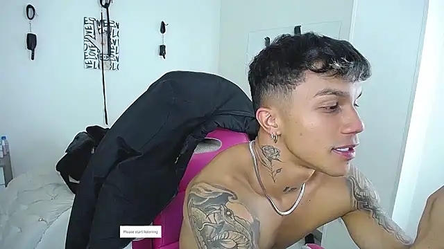 Leonard_Price webcam