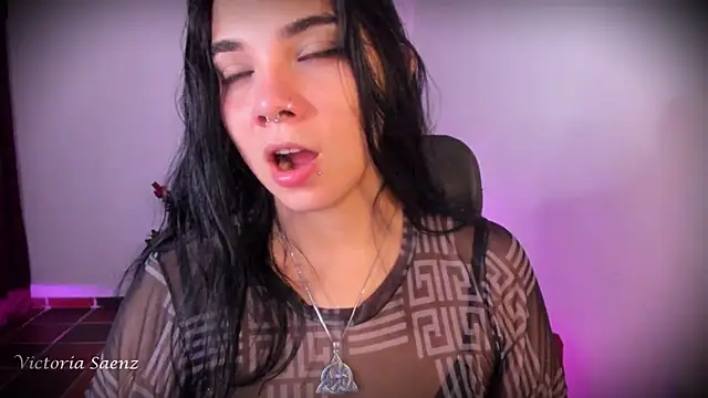 victoriaasaenz_ webcam