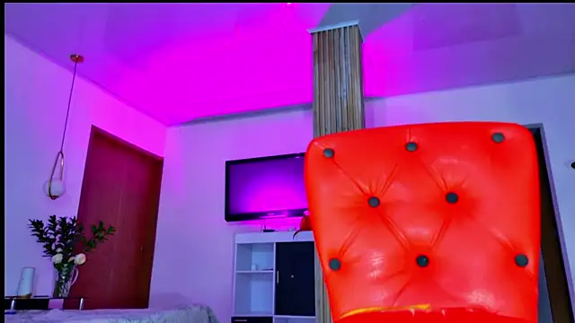 SQUIRT4UMEGAN webcam