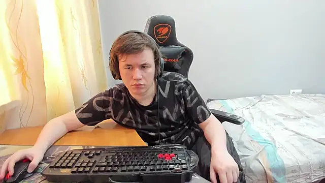 iliaskrislove webcam