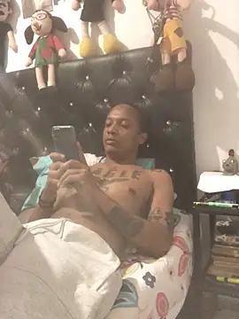 elpeluchenegroxxx3 webcam