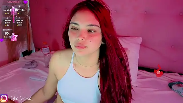 Kylie_brokee webcam