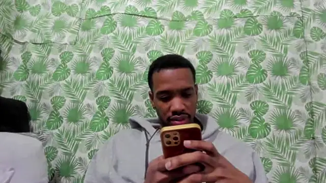 Kofi_exotic_2 webcam