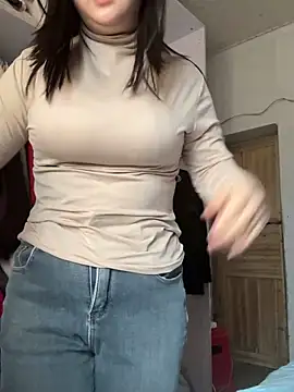 美女srr7788在线直播