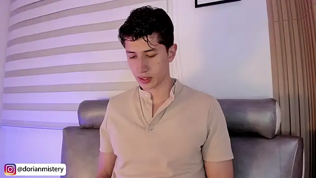 Dorianmistery2322_ webcam