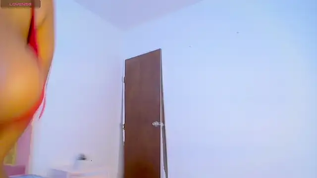 PenelopeBoobss webcam