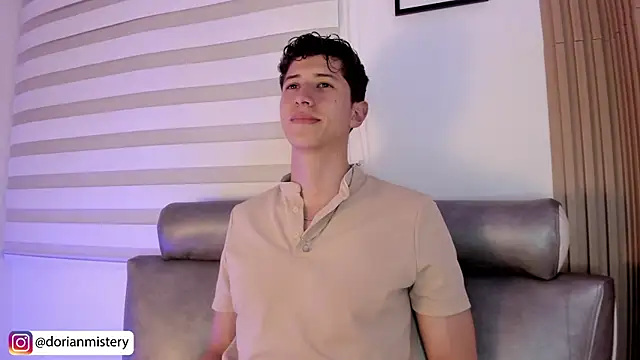 Dorianmistery2322_ webcam