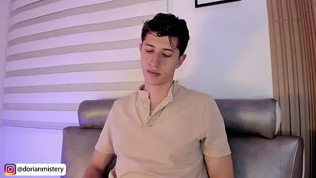 Dorianmistery2322_ webcam
