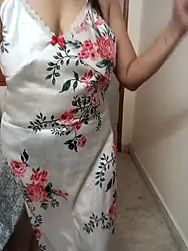 Naughty-Nancy webcam