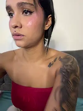 Isabella-Teen webcam