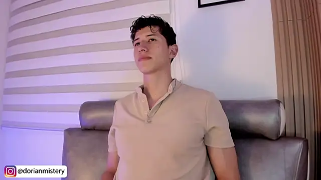 Dorianmistery2322_ webcam