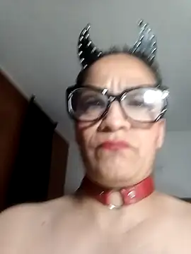 taylor-hardcore - Taylor-hardcore's free webcam - UK Sex Cams