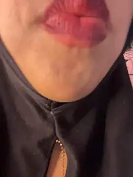 zahra_jalid - Zahra_Jalid's free webcam - UK Sex Cams