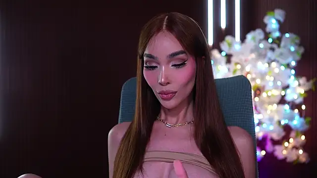 xxforyoureyesonlyxx webcam