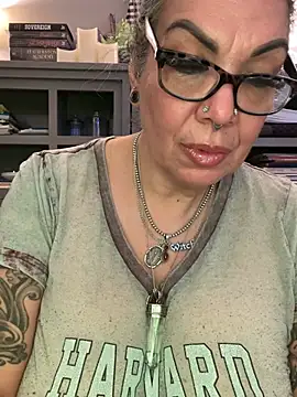 dieseldame1313 webcam