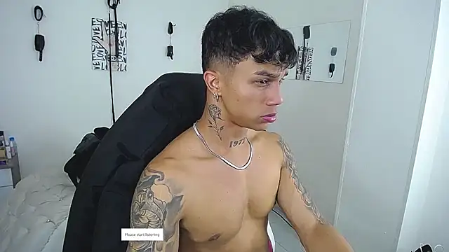 Leonard_Price webcam