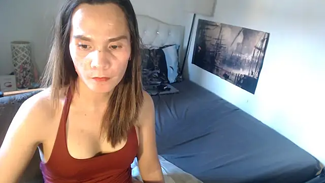 NinaDOM4CUM webcam