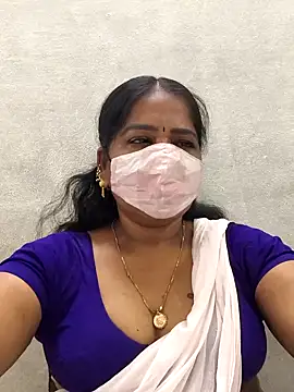 MaaliiiPonuTamil webcam