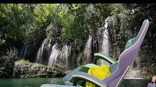 mynaughtygirlorangemovie webcam