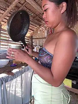 Juliet_official_pro webcam