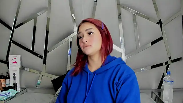 Catherinee69_x webcam