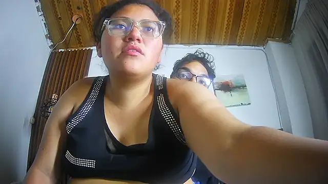 naughtycouplex_ webcam