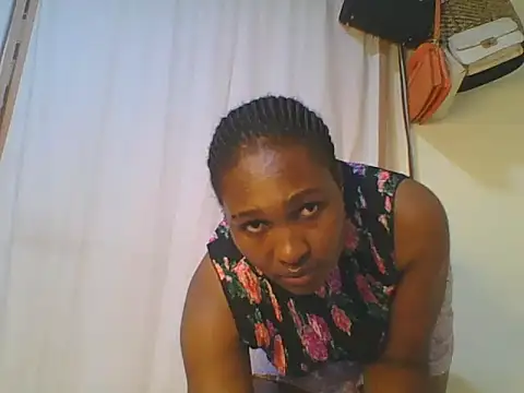cute_lavenda webcam