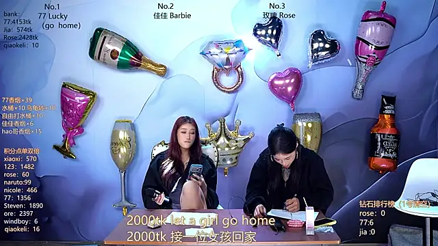 CM---001 Live Webcam on Stripchat