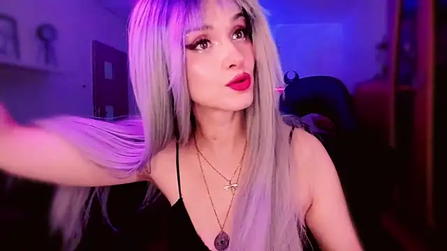 MistressJolie webcam