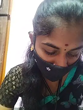 Tamil_Hot_RoyalQueen webcam