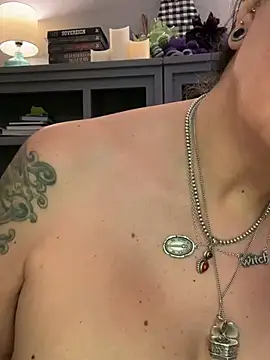 dieseldame1313 webcam