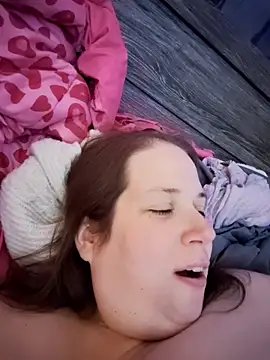 023thickandjuicy07 webcam