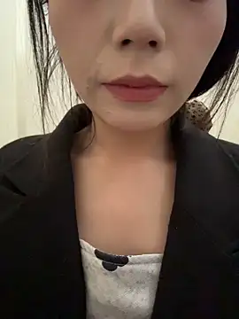 美女kara-tt在线直播